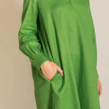Green Linen Collared Long Sleeve Dress