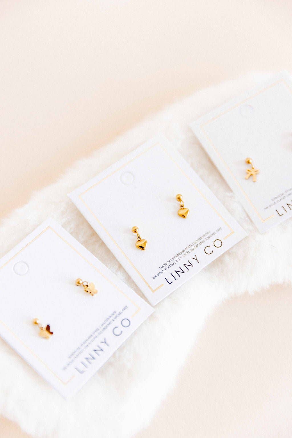 Screwback Stud Earrings - Millie Heart Gold