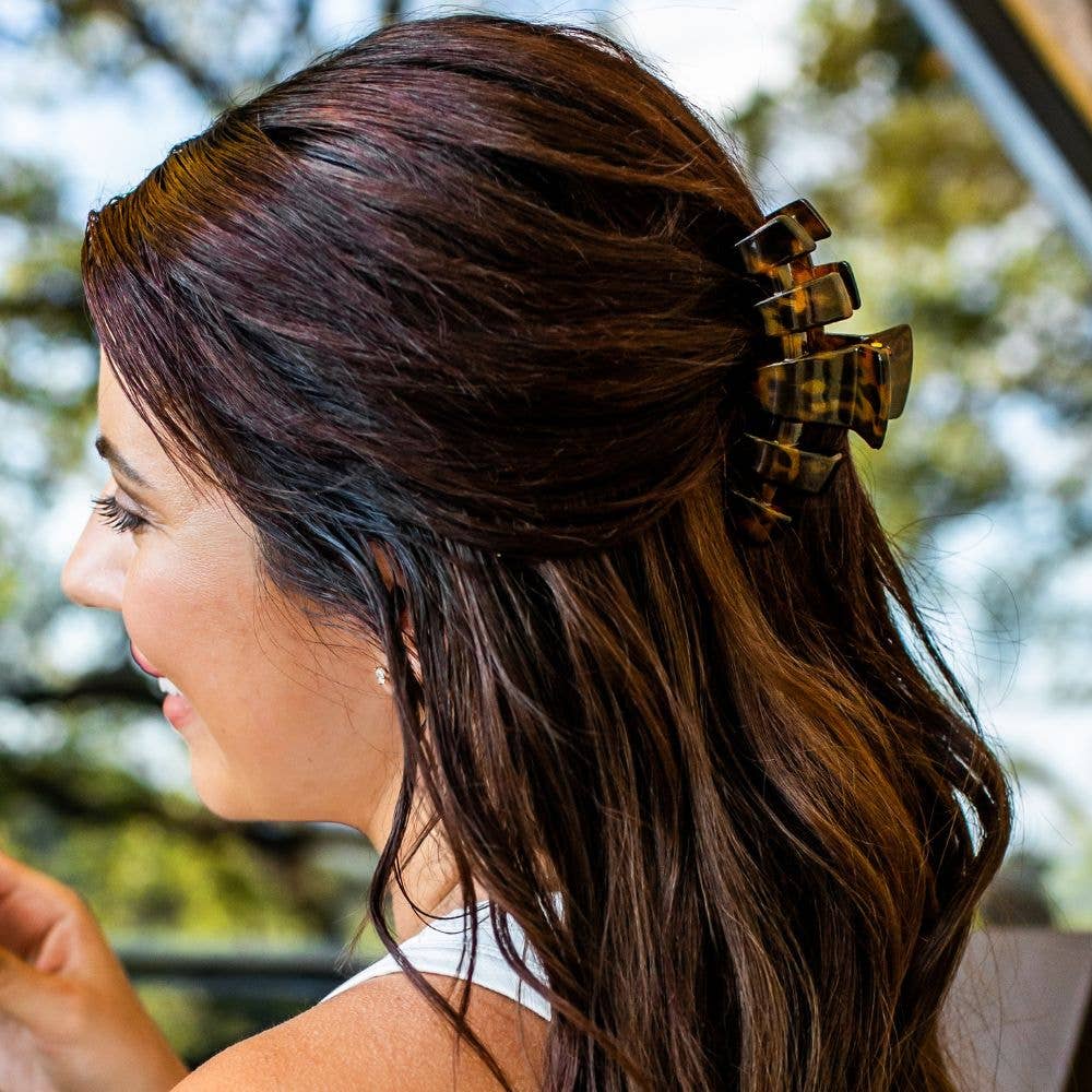 Classic Hair Clip | Medium | Tortoise